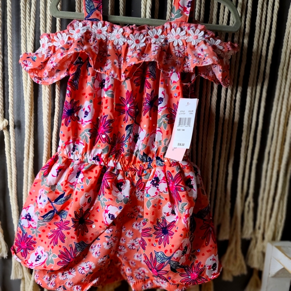Sweet little romper dress in size 18months